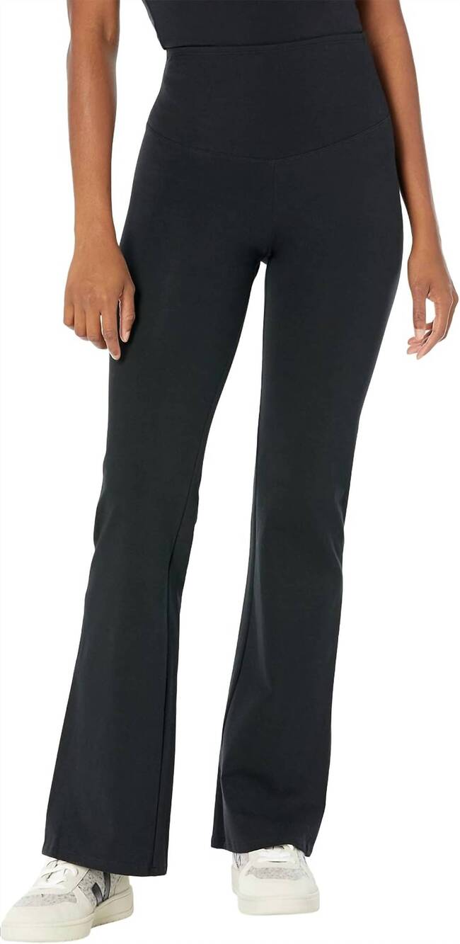NEW YUMMIE women's susan flare shaping legging in black